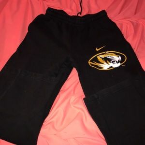 Missouri nike sweatpants.